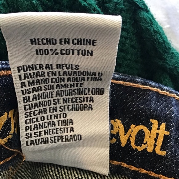 New with tags Revolution  & Revolt size 9 woman’s Distressed blue Jeans - Picture 6 of 7